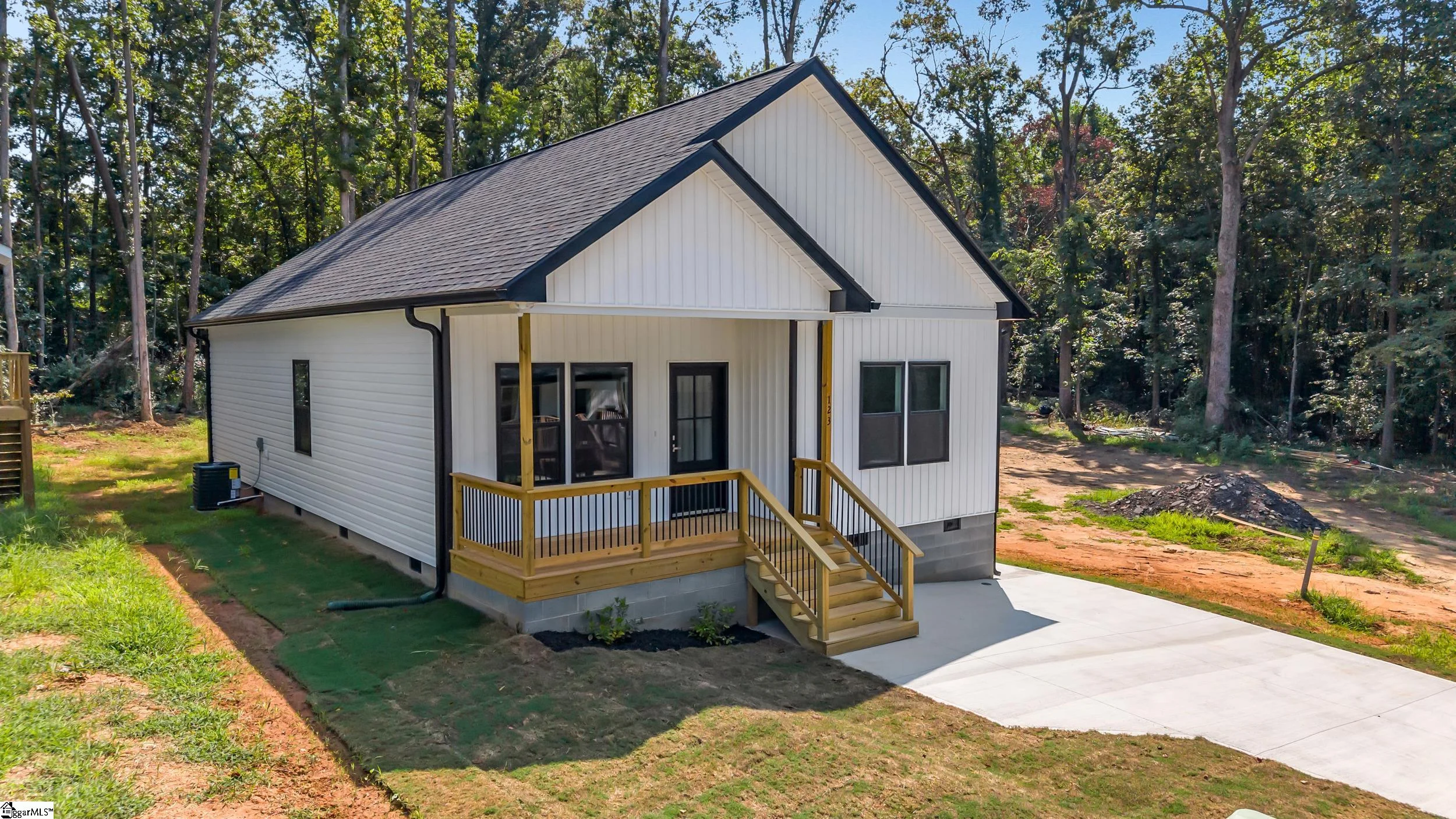 123 Wolf King Way