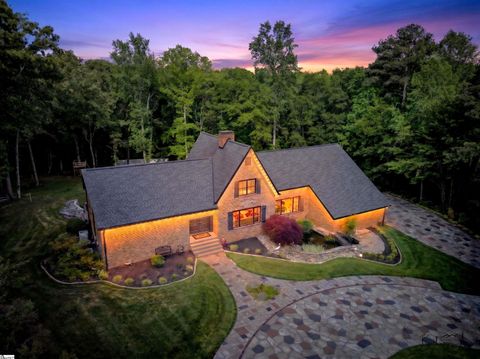 Photo of 106 Riverbank Court, Moore, SC 29369 (MLS # 1589519)