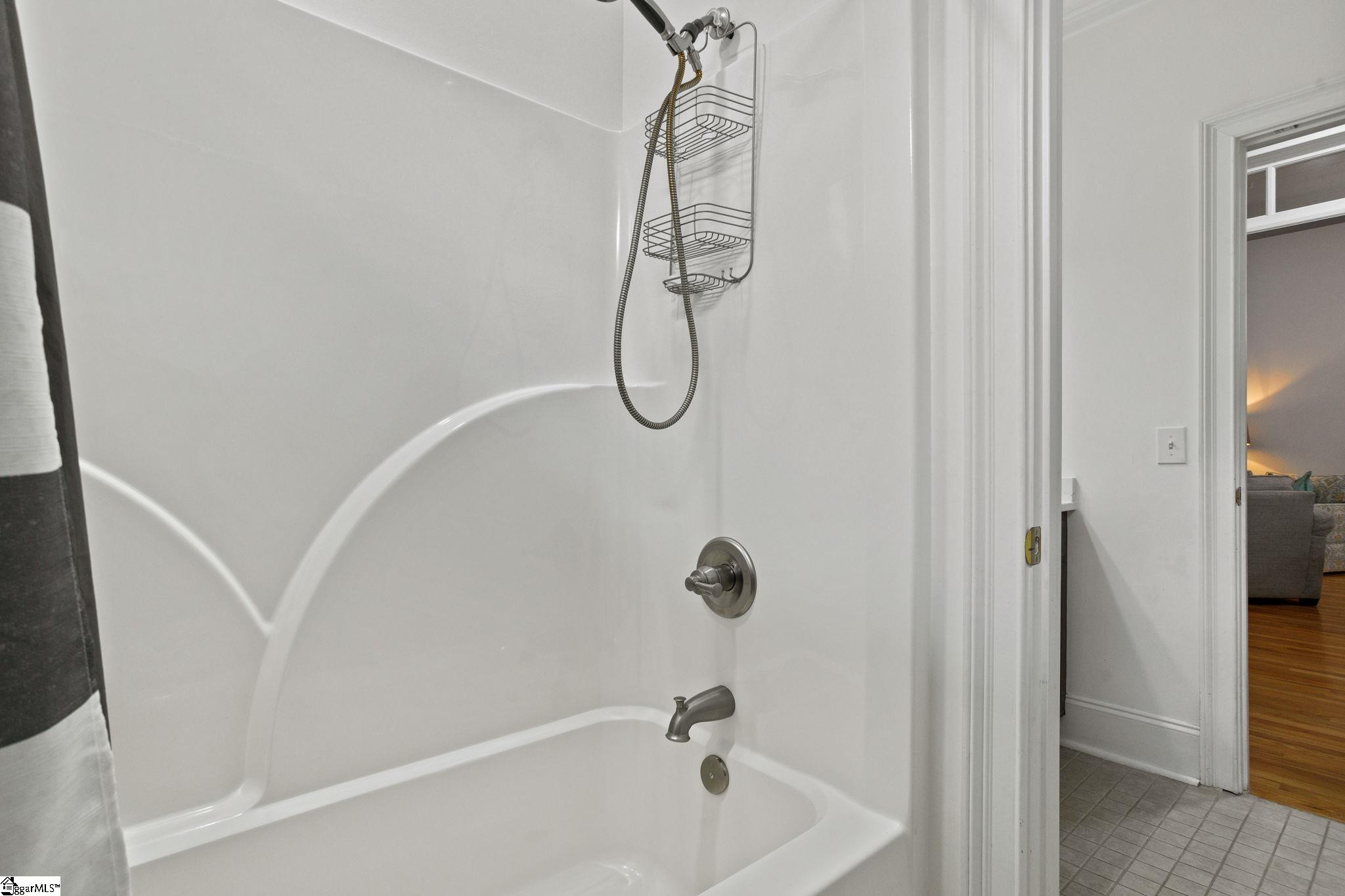 Greenville, South Carolina 29617, United States, 3 Bedrooms Bedrooms, ,2 BathroomsBathrooms,Residential,Active,155150