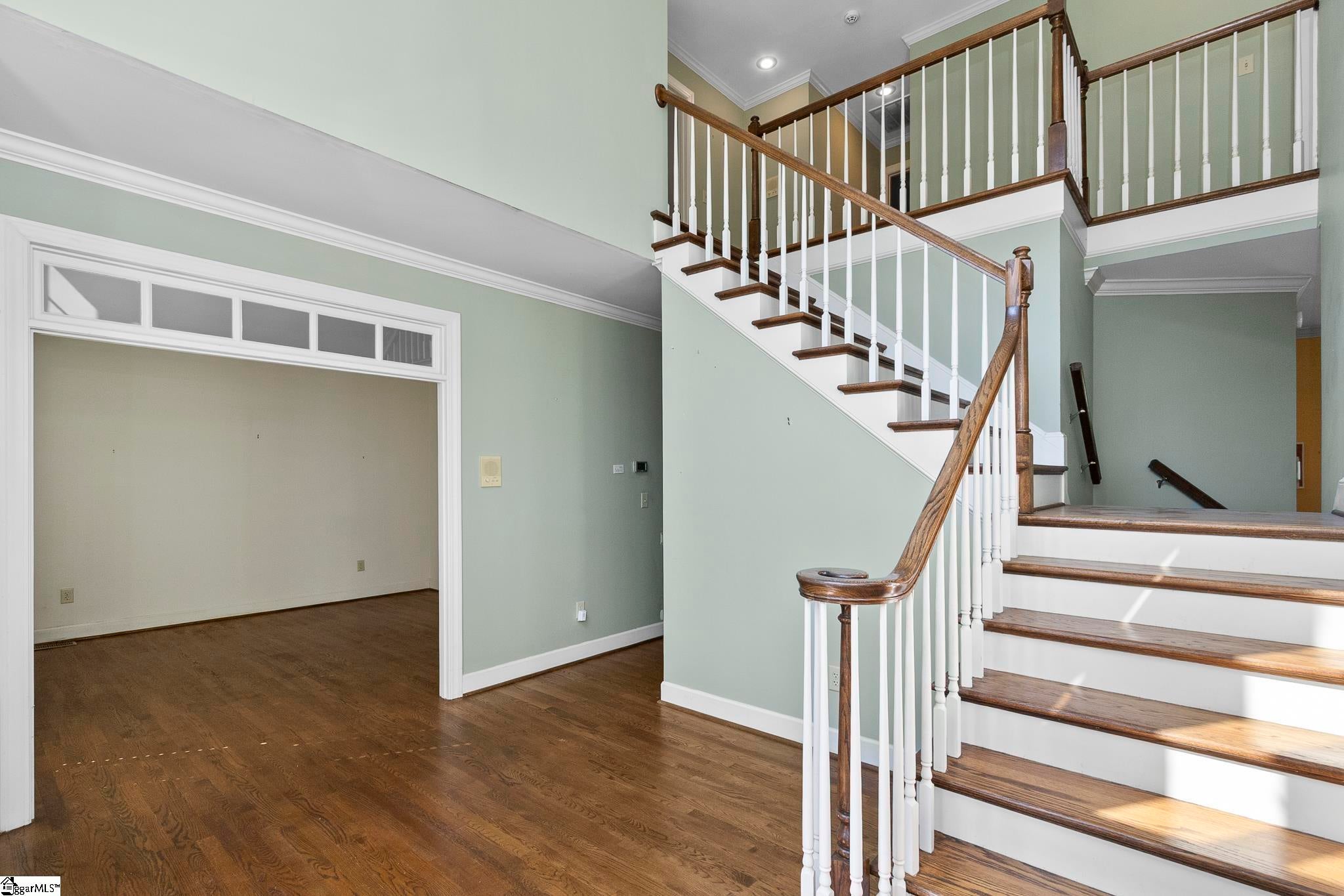 1117 Thornehill Drive