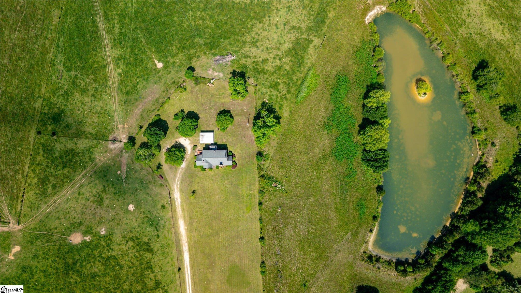 Clinton, South Carolina 29325, United States, 3 Bedrooms Bedrooms, ,2 BathroomsBathrooms,Residential,Pending,127902