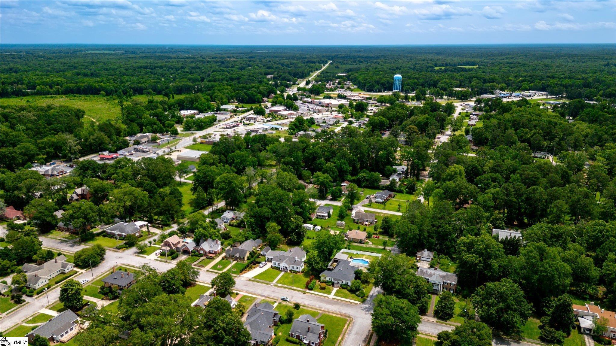 Clinton, South Carolina 29325, United States, 3 Bedrooms Bedrooms, ,3 BathroomsBathrooms,Residential,Active,148294