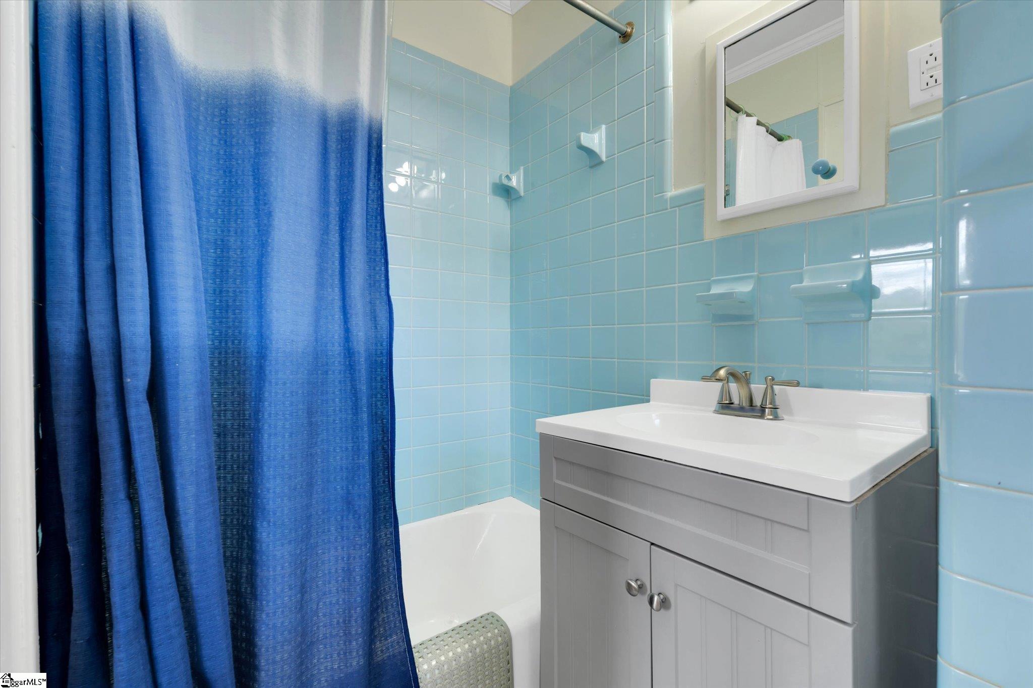 Clinton, South Carolina 29325, United States, 3 Bedrooms Bedrooms, ,3 BathroomsBathrooms,Residential,Active,148294