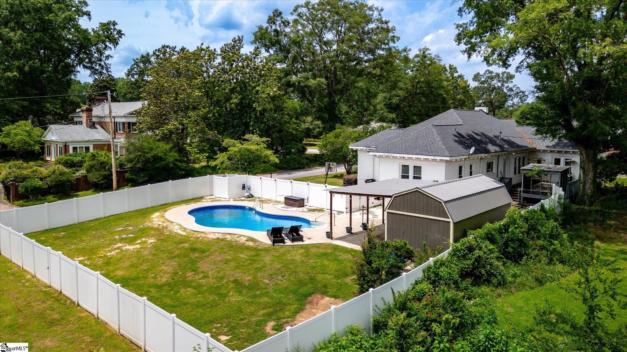 Clinton, South Carolina 29325, United States, 3 Bedrooms Bedrooms, ,3 BathroomsBathrooms,Residential,Active,148294