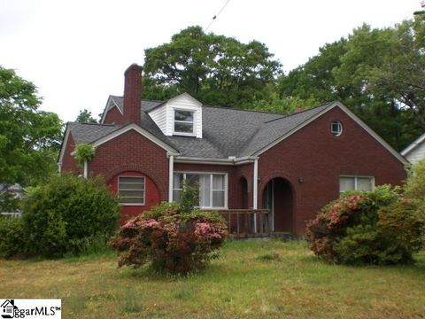 Photo of 228 Grove Road, Greenville, SC 29605 (MLS # 1590388)