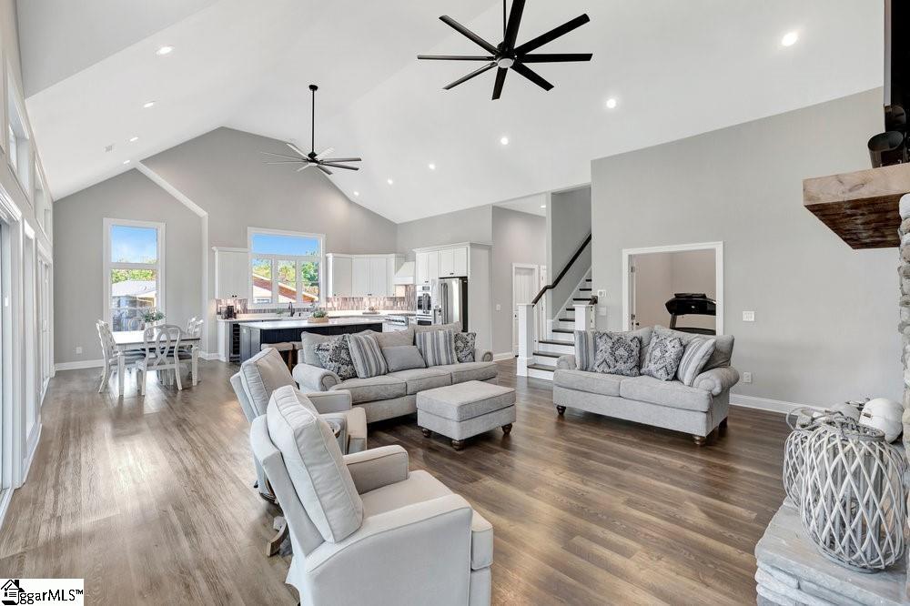 Anderson, South Carolina, 29626, United States, 7 Bedrooms Bedrooms, ,5 BathroomsBathrooms,Residential,Active,2041468
