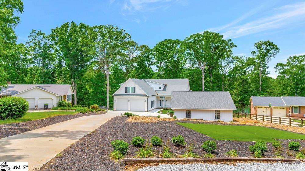 Anderson, South Carolina, 29626, United States, 7 Bedrooms Bedrooms, ,5 BathroomsBathrooms,Residential,Active,2041468