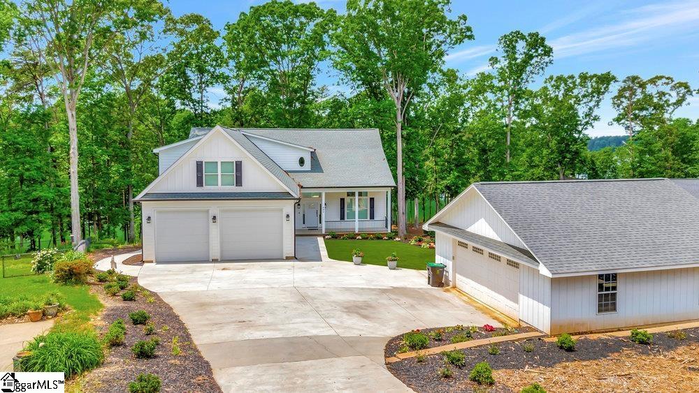 Anderson, South Carolina, 29626, United States, 7 Bedrooms Bedrooms, ,5 BathroomsBathrooms,Residential,Active,2041468