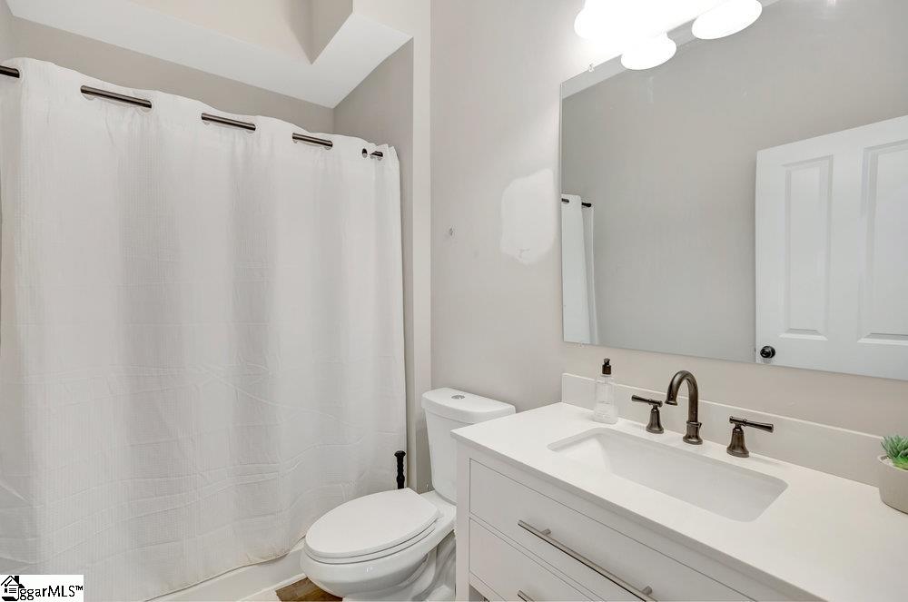 Anderson, South Carolina, 29626, United States, 7 Bedrooms Bedrooms, ,5 BathroomsBathrooms,Residential,Active,2041468
