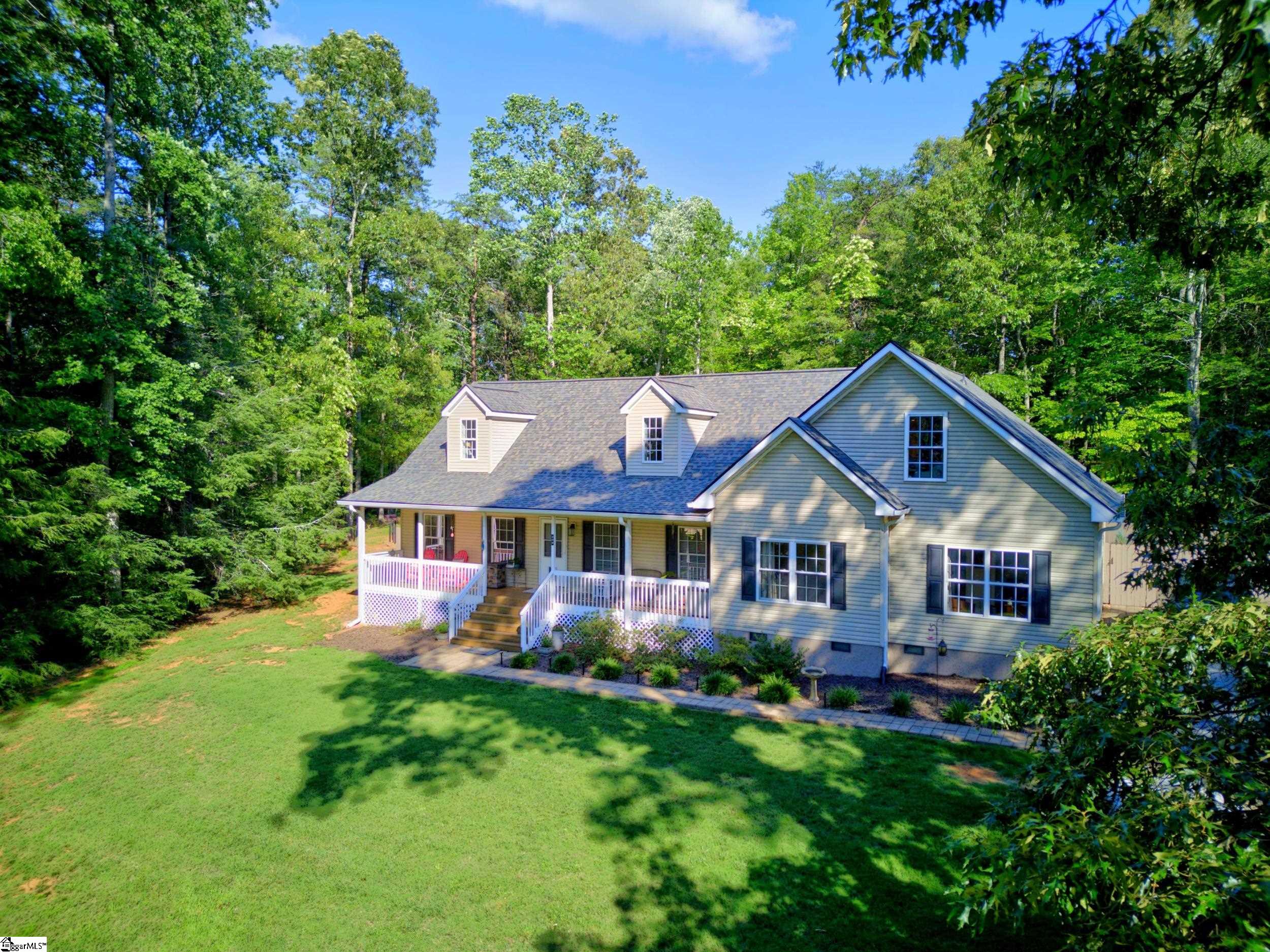 208 Valley Road