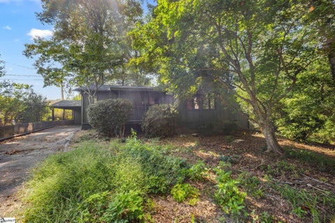 Photo of 17 Ogden Drive, Greenville, SC 29617 (MLS # 1604197)