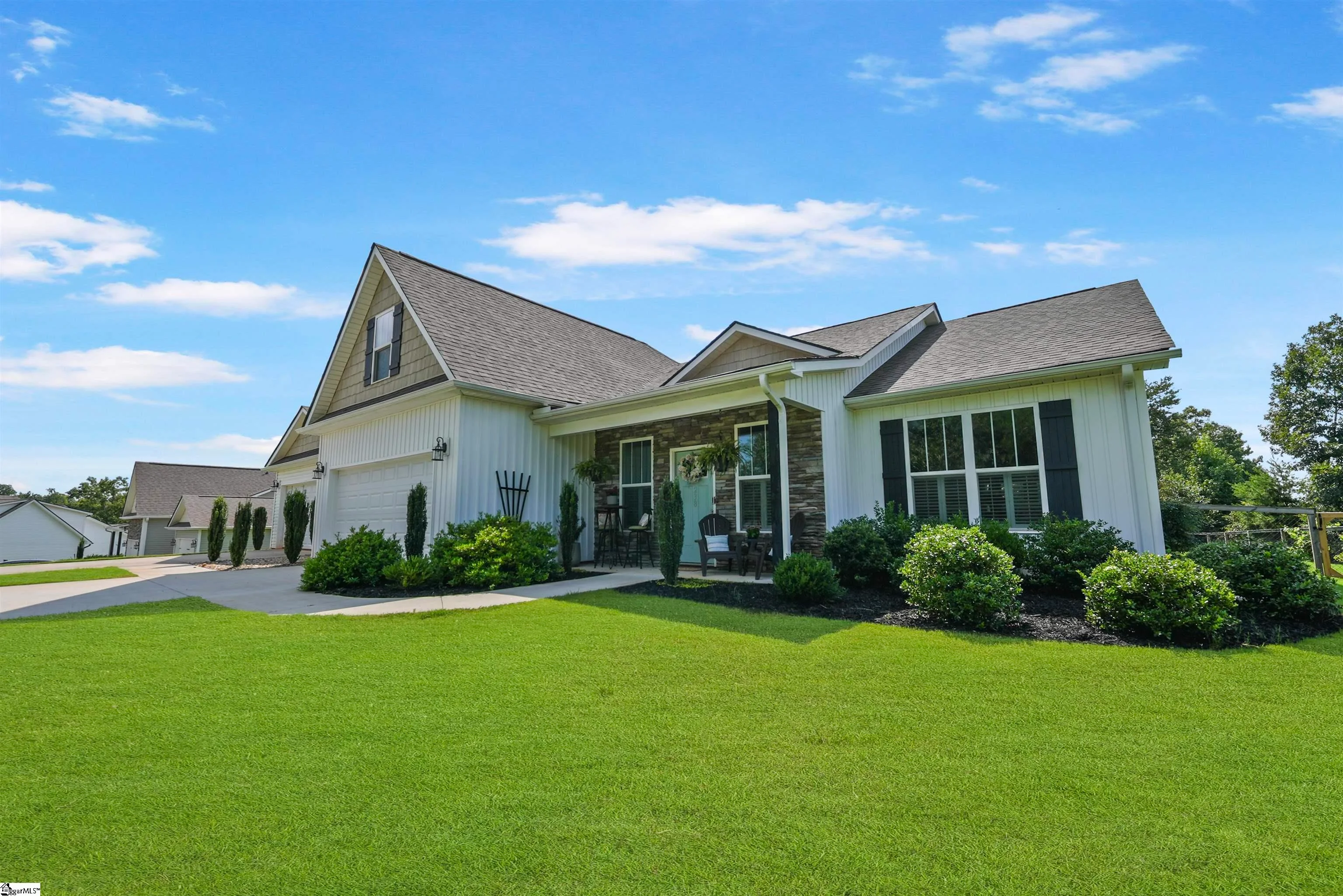 238 Inlet Pointe Drive