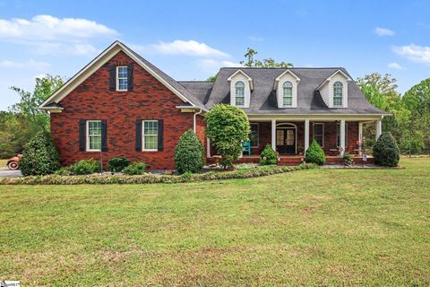 Photo of 1074 Penland Road, Laurens, SC 29360 (MLS # 1587560)