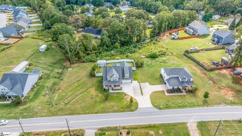 1312 Duncan Reidville Road Duncan SC 29334