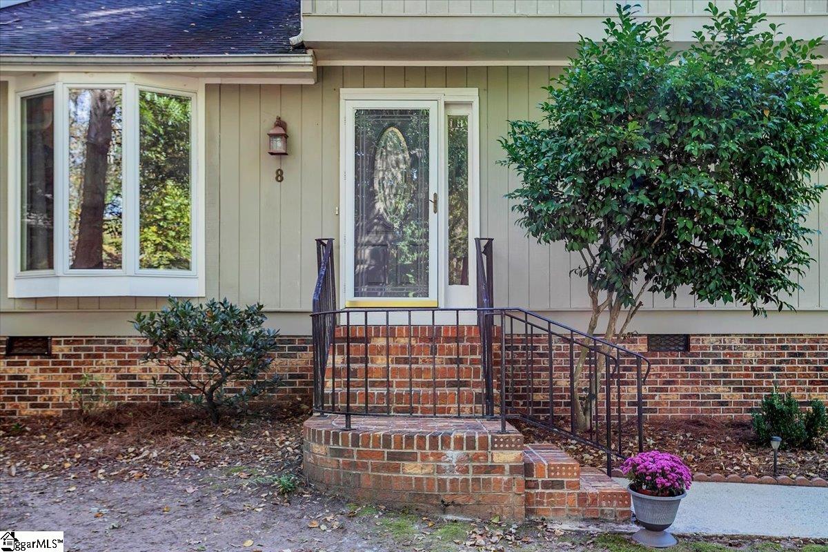 Taylors, South Carolina 29687, United States, 3 Bedrooms Bedrooms, ,3 BathroomsBathrooms,Residential,Active,233899