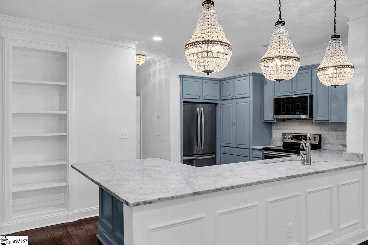 Greenville, South Carolina 29601, United States, 2 Bedrooms Bedrooms, ,3 BathroomsBathrooms,Residential,Active,171502