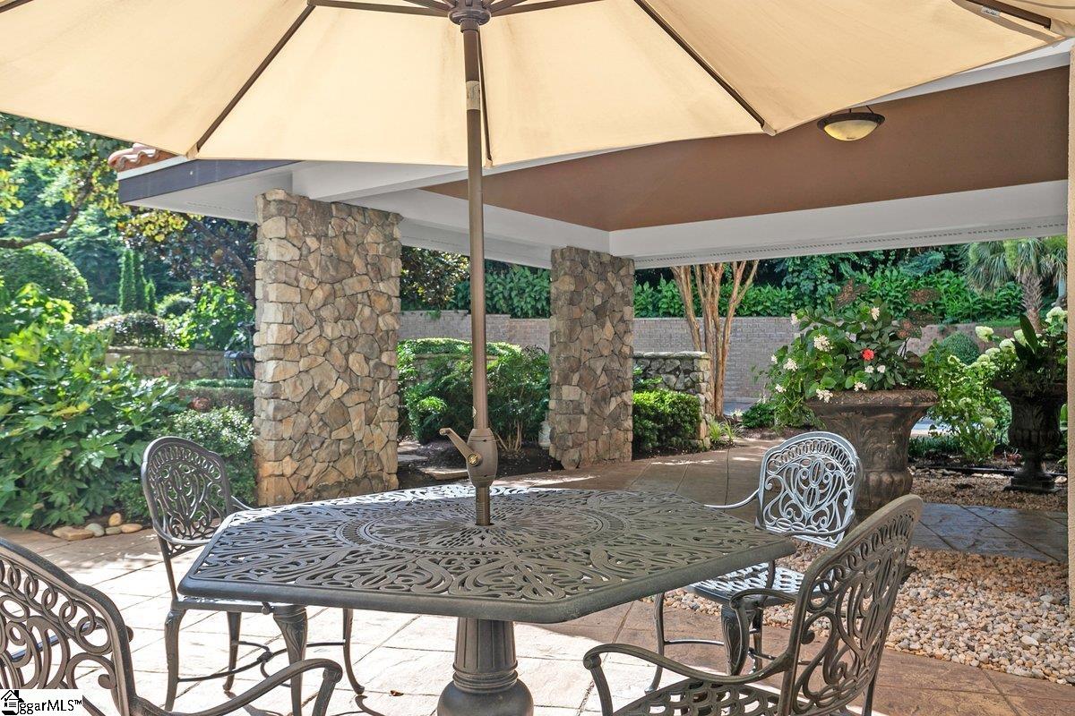 Greenville, South Carolina 29601, United States, 2 Bedrooms Bedrooms, ,3 BathroomsBathrooms,Residential,Active,171502