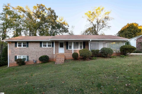 Photo of 317 Richmond Drive, Greenville, SC 29617 (MLS # 1607311)