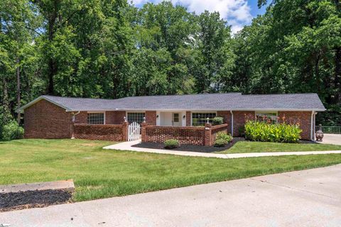 313 Haverhill Circle Easley SC 29640