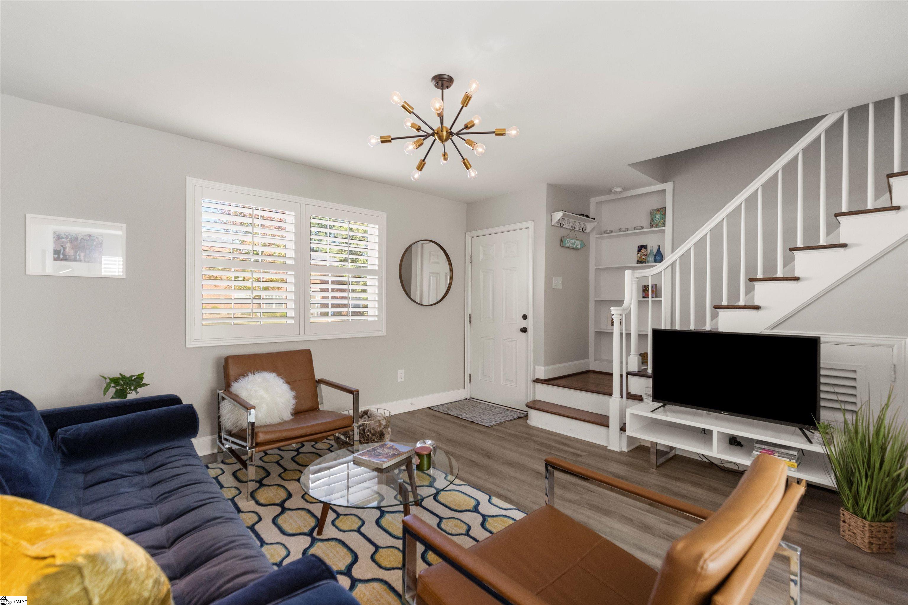 Real Estate Search 2 100 Lewis Drive Unit 8D
