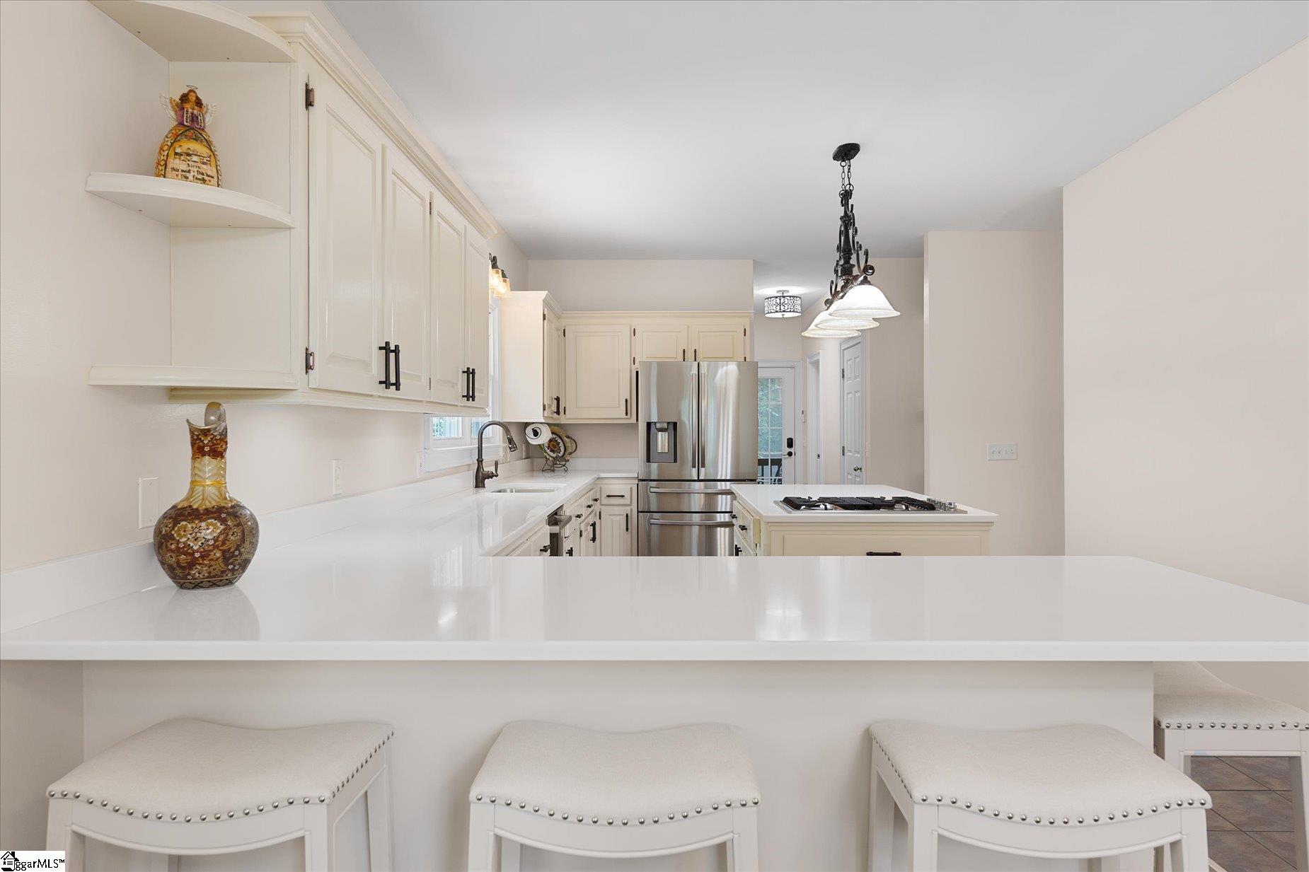 115 S Embler Court