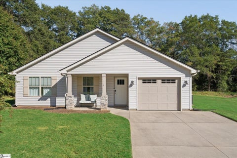 Photo of 119 Landrum Drive, Greer, SC 29651 (MLS # 1606531)