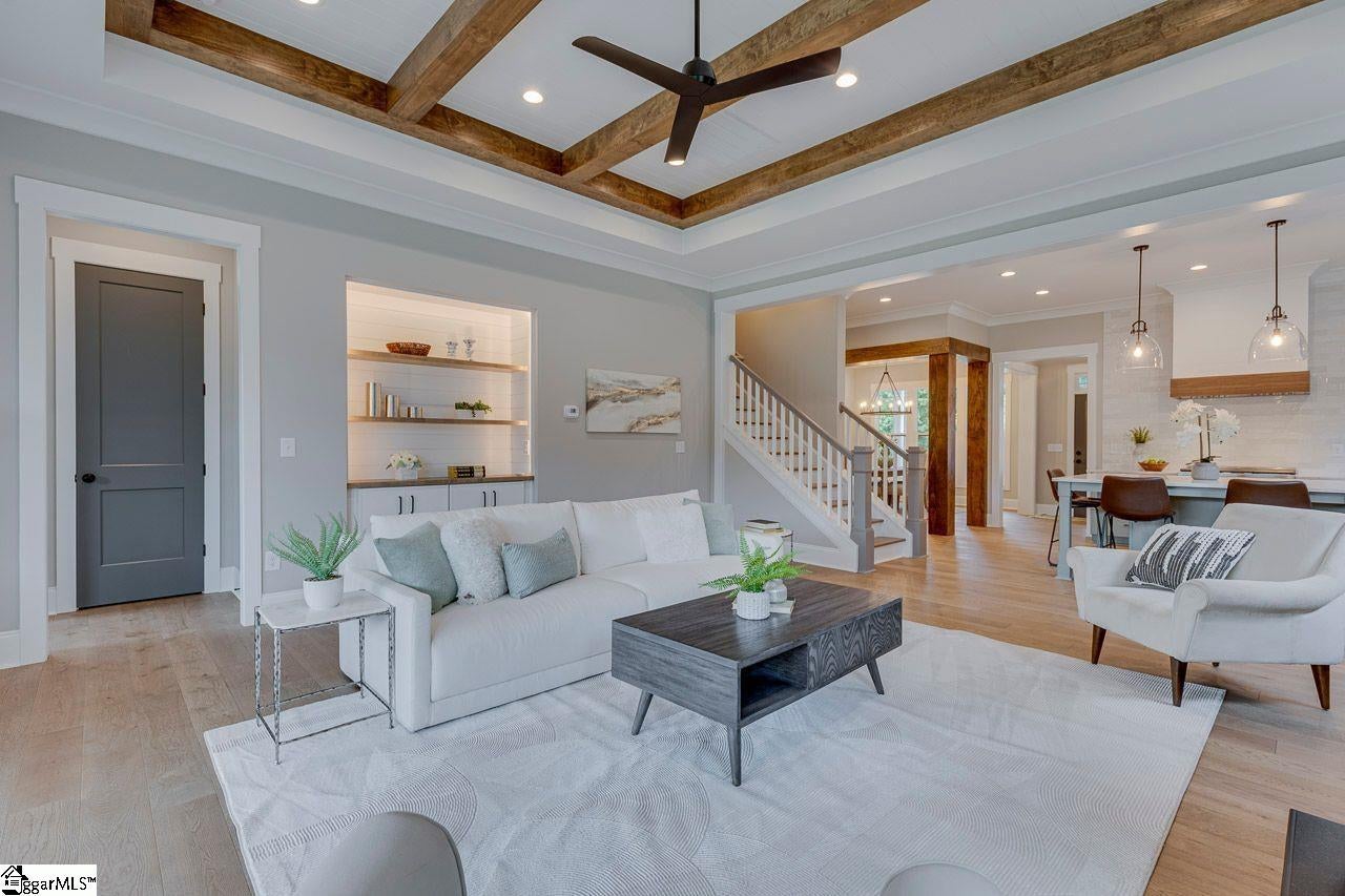 204 Forest Park Drive