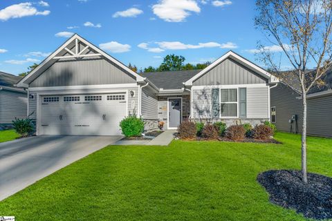 Photo of 311 Stockland Trail, Fountain Inn, SC 29644 (MLS # 1574207)