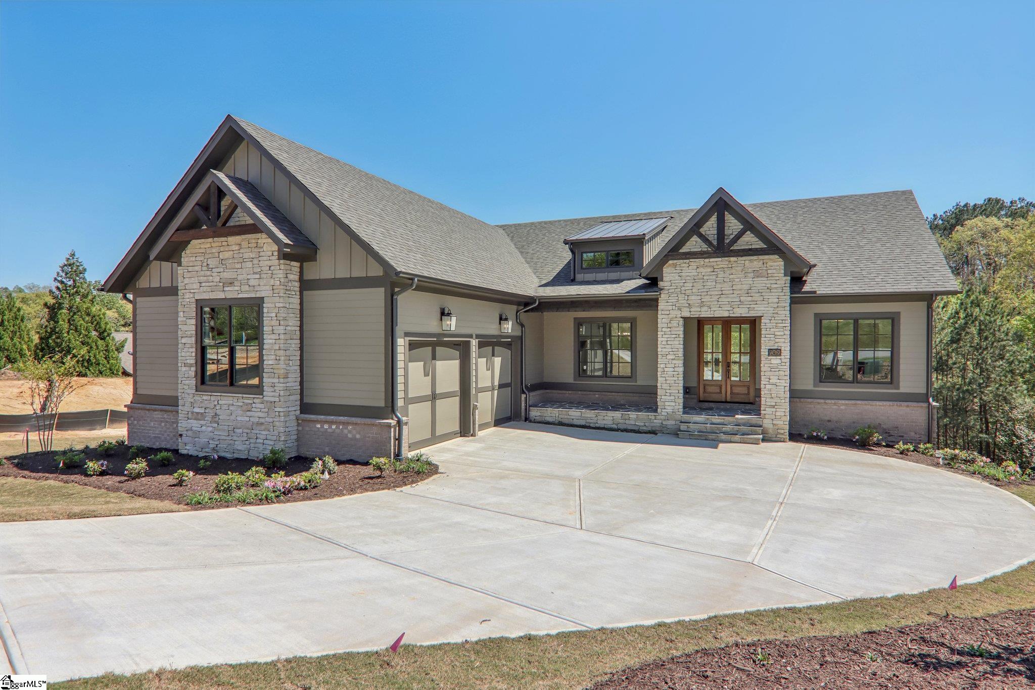 709 Hemlock Court