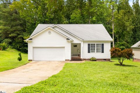 111 Woodvale Avenue Fountain Inn SC 29644