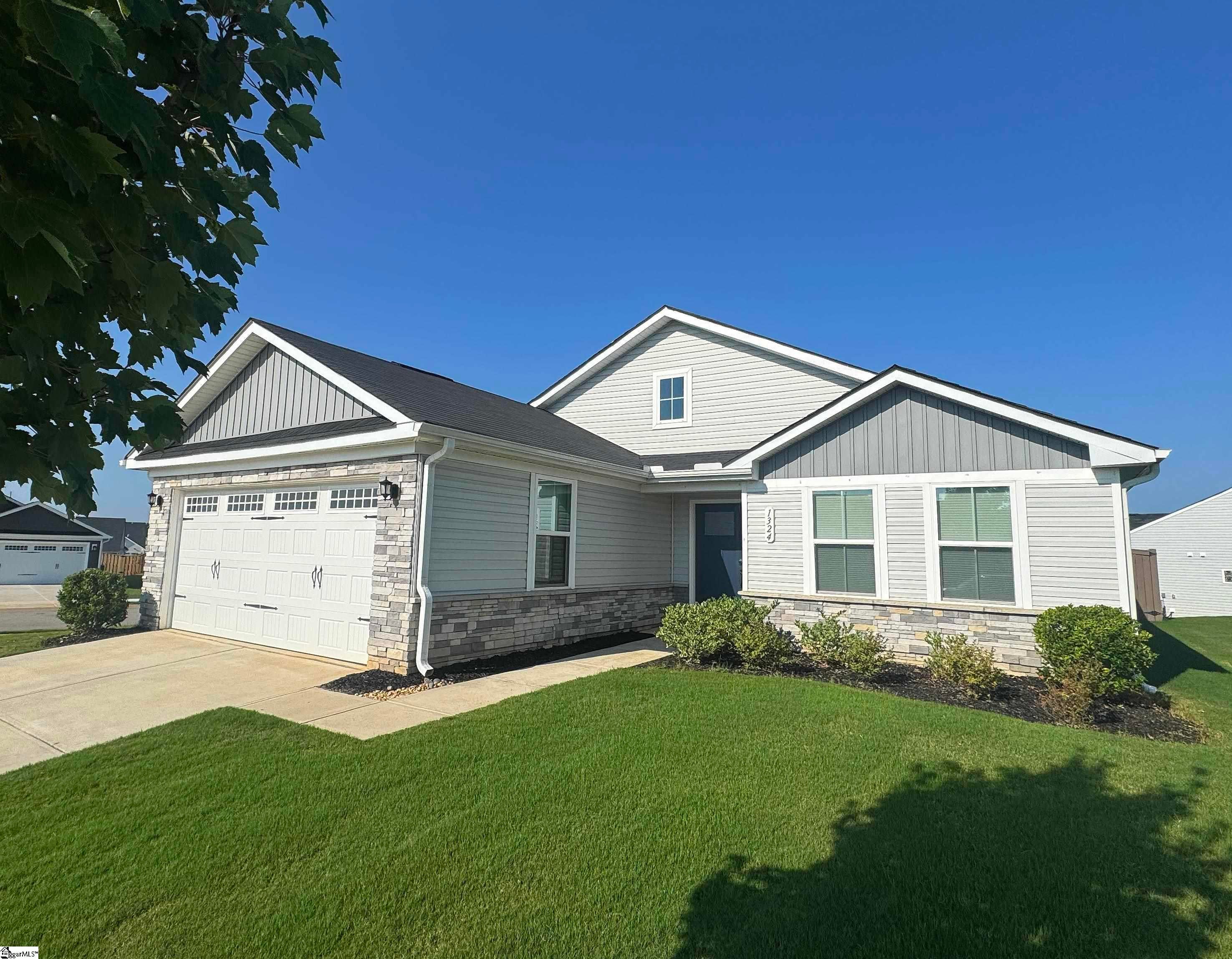 1324 Coffeetree Drive, Woodruff, SC, 29388