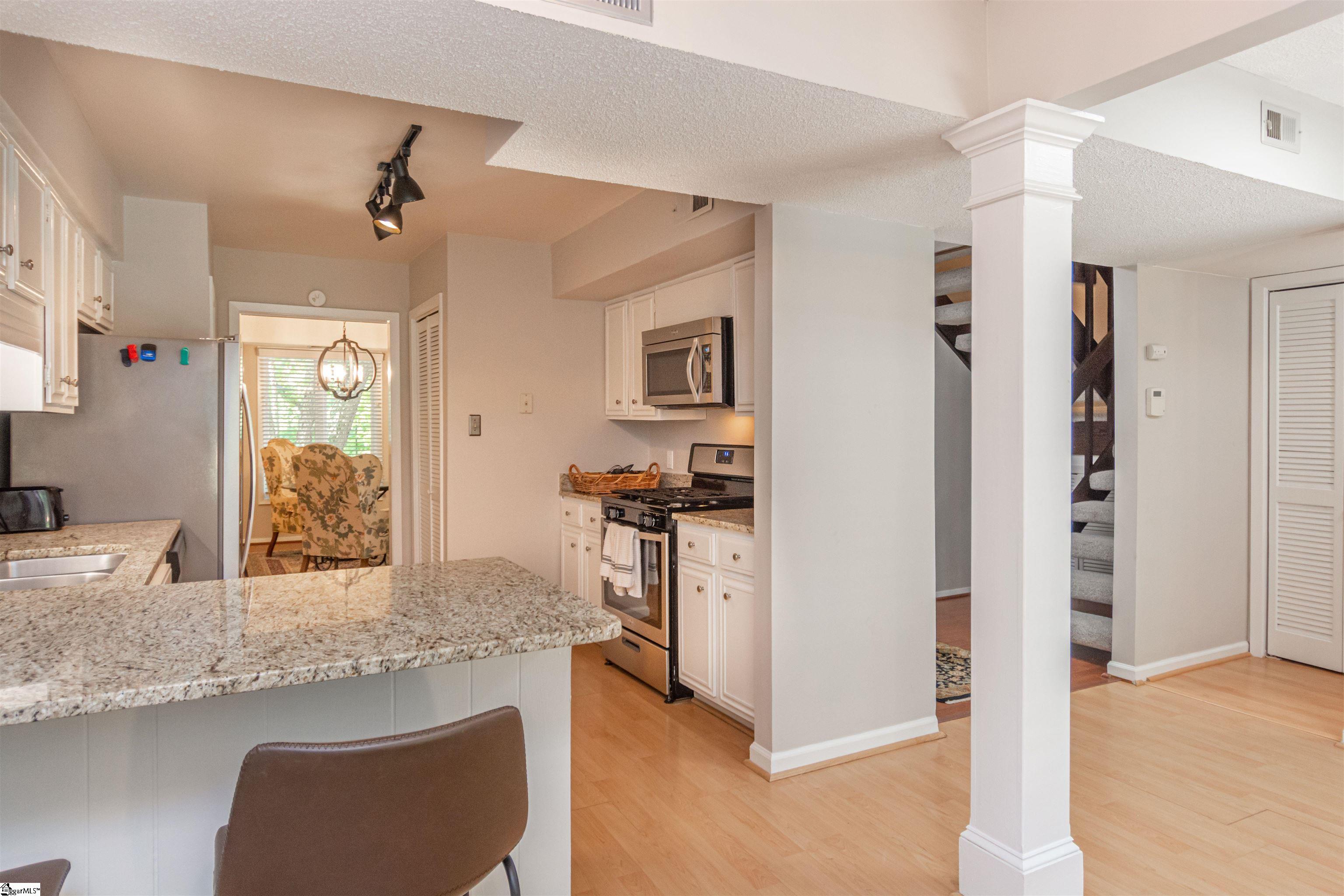 Greenville, South Carolina 29615, United States, 2 Bedrooms Bedrooms, ,3 BathroomsBathrooms,Residential,Active,205739