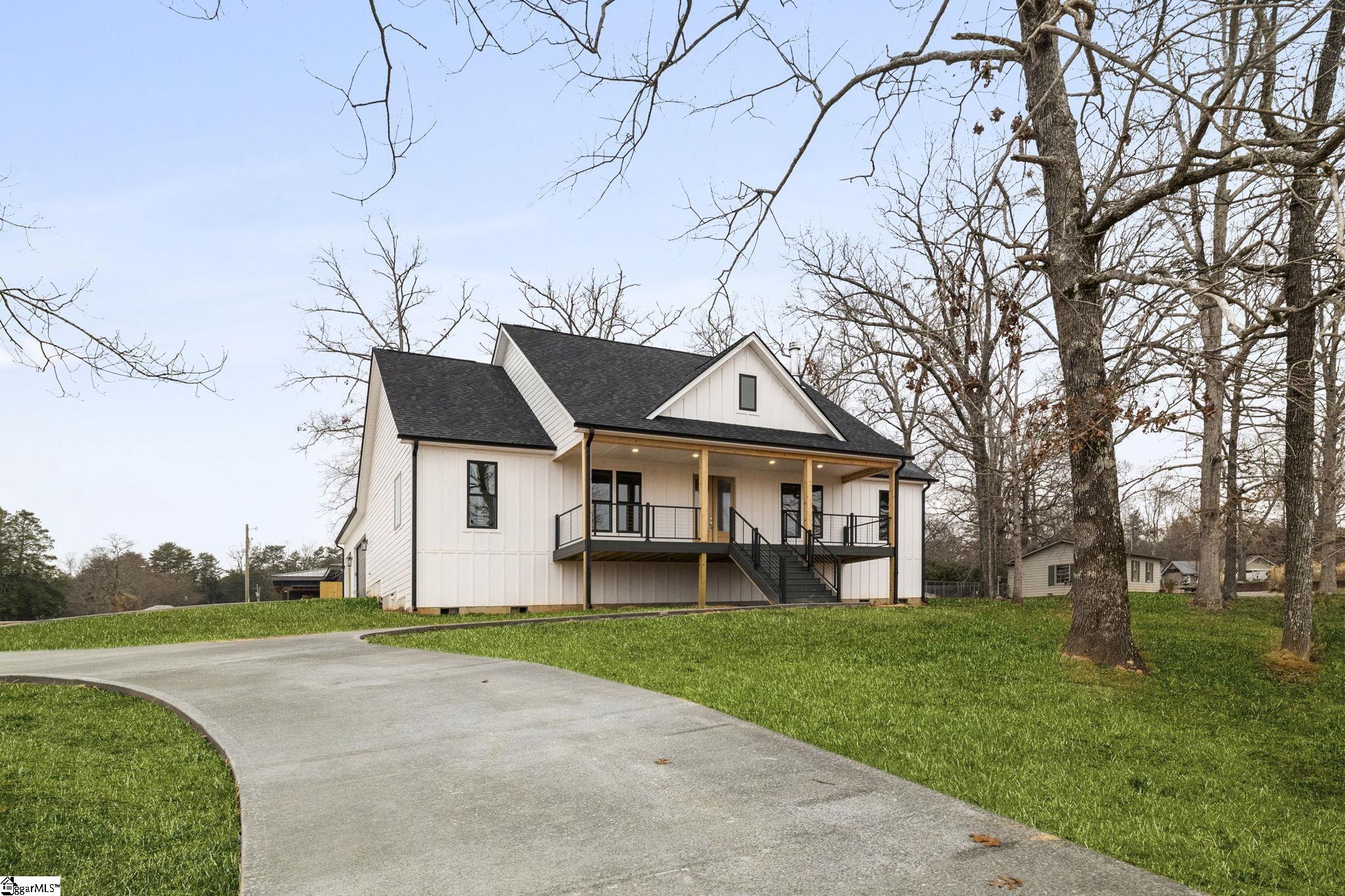 181 Fern Road