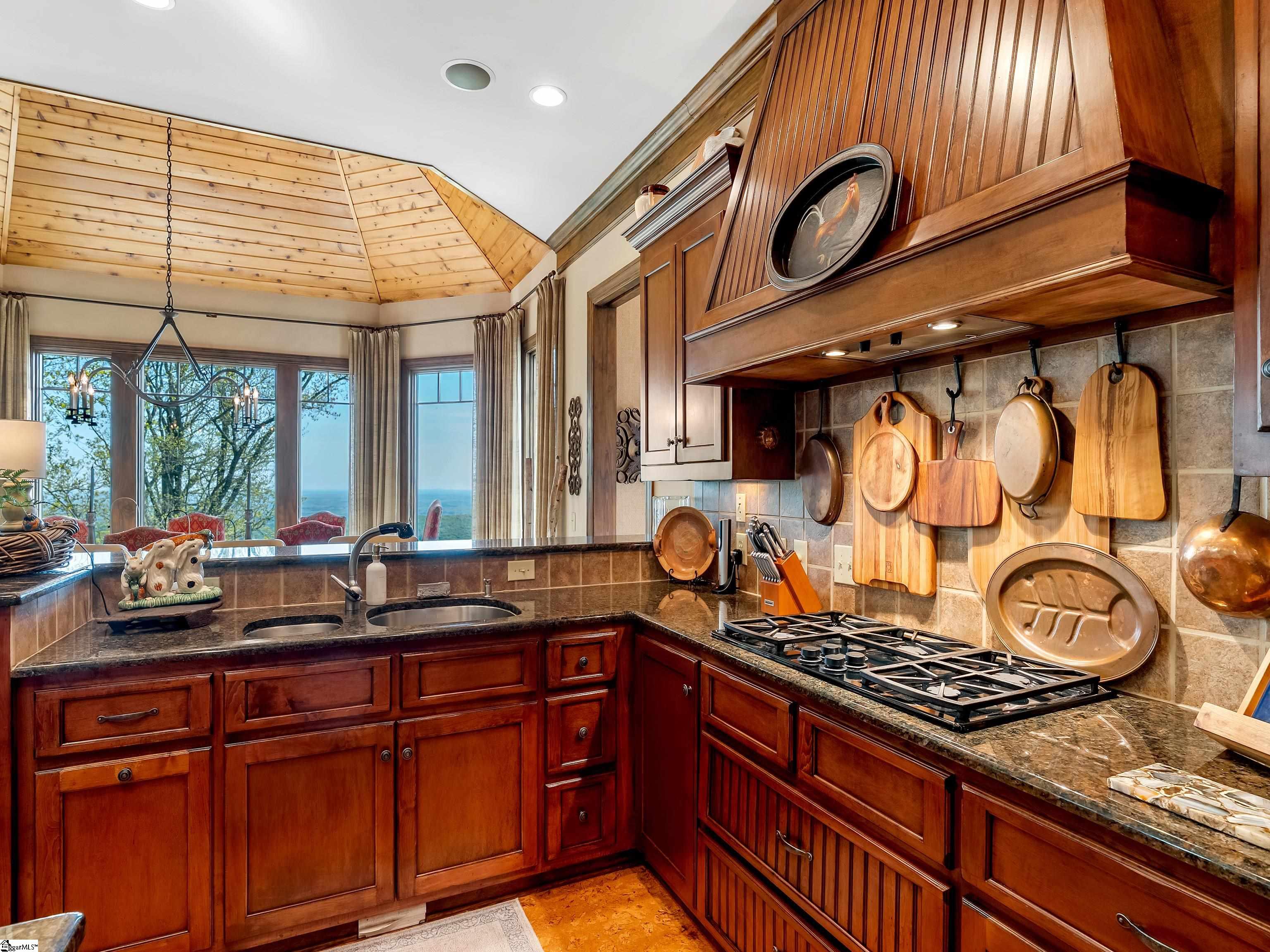 11 Moss Falls Lane