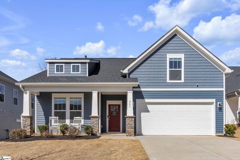 Photo of 207 Benjamin Drive, Easley, SC 29642 (MLS # 1582554)