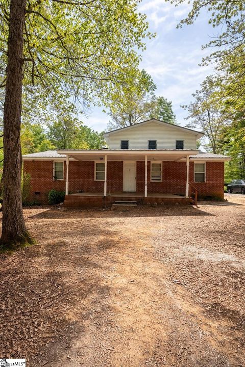 Photo of 4124 Sc-414 Highway, Landrum, SC 29651 (MLS # 1588071)