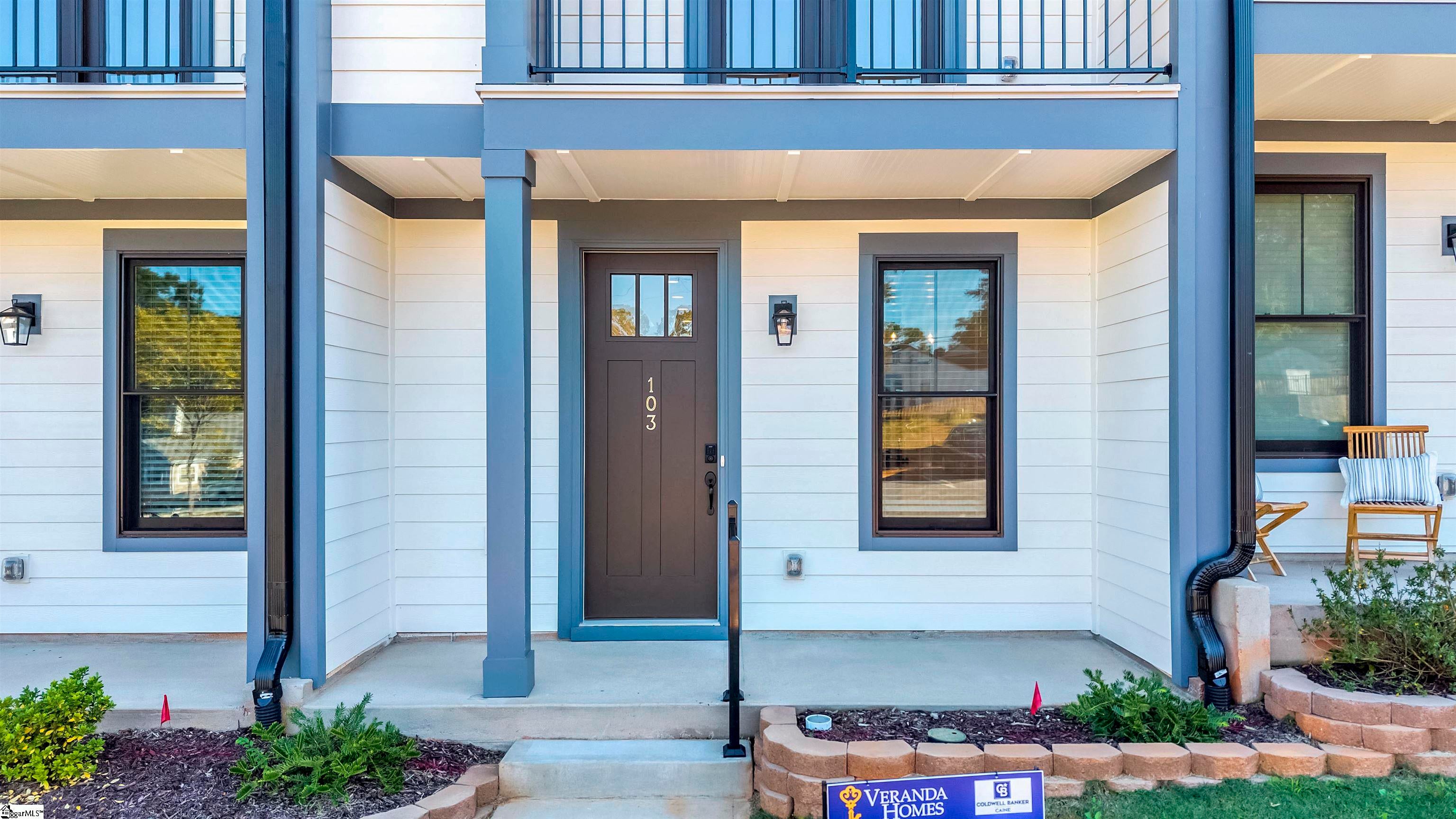 9 Hawthorne Lane