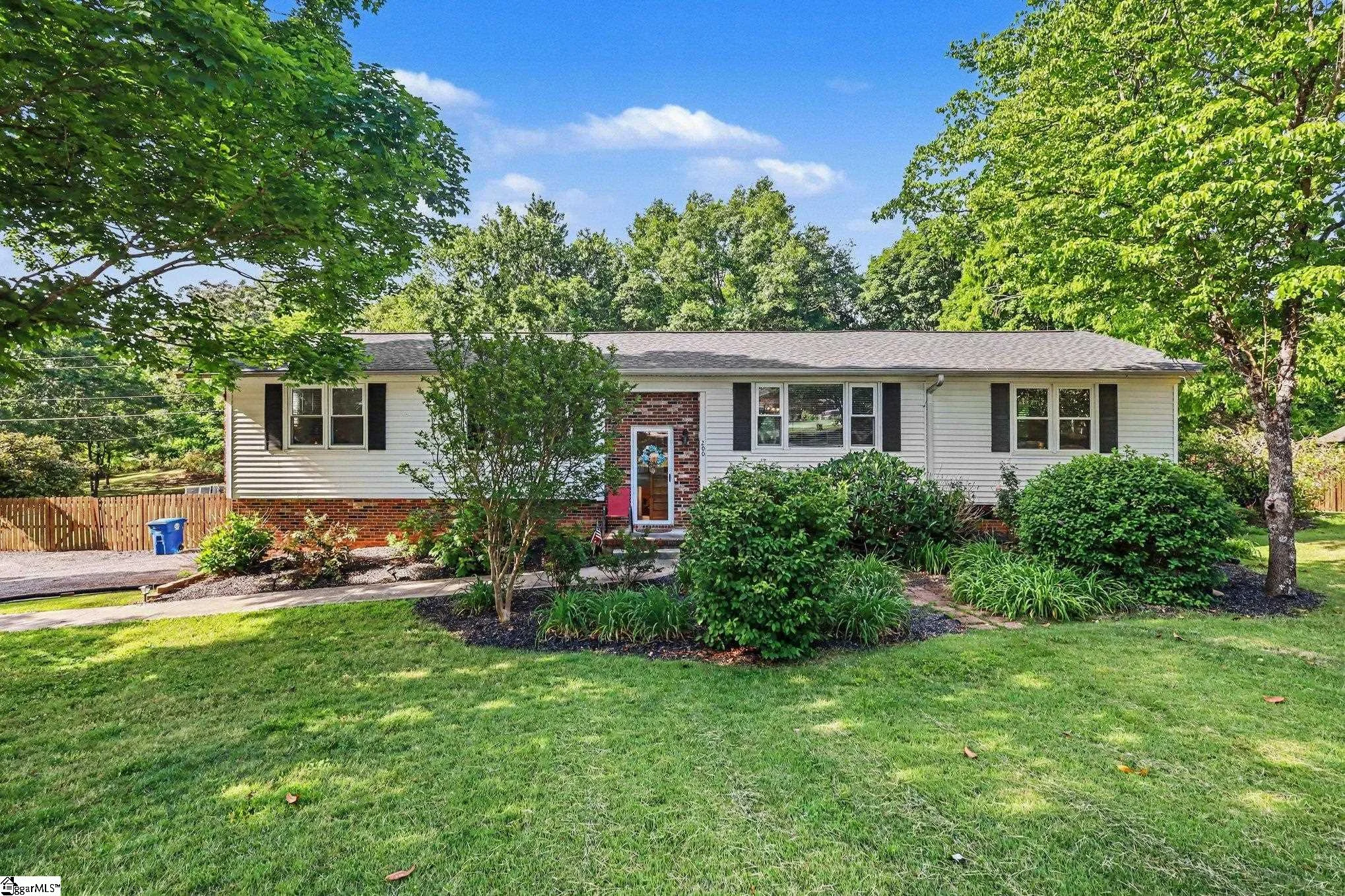 200 Bentwood Road