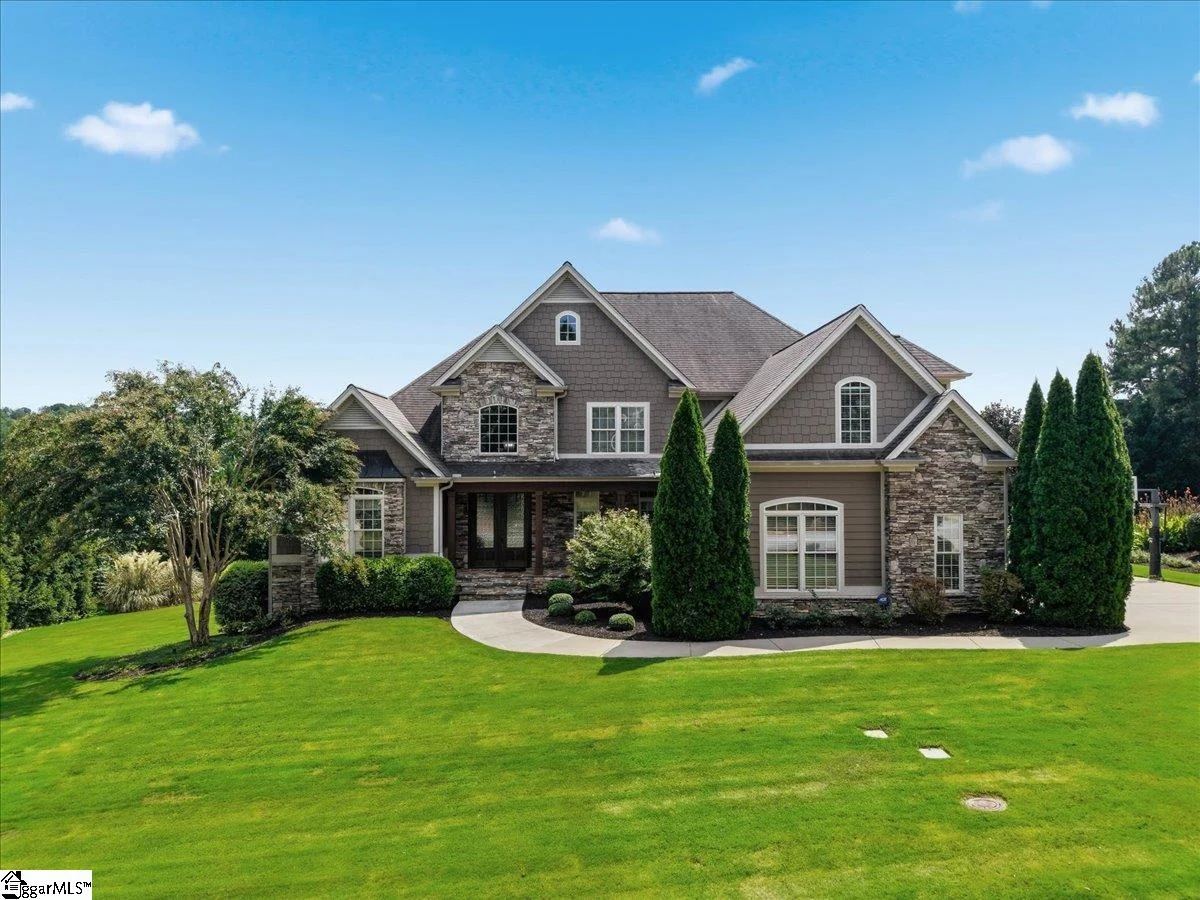 25 Griffith Knoll Way
