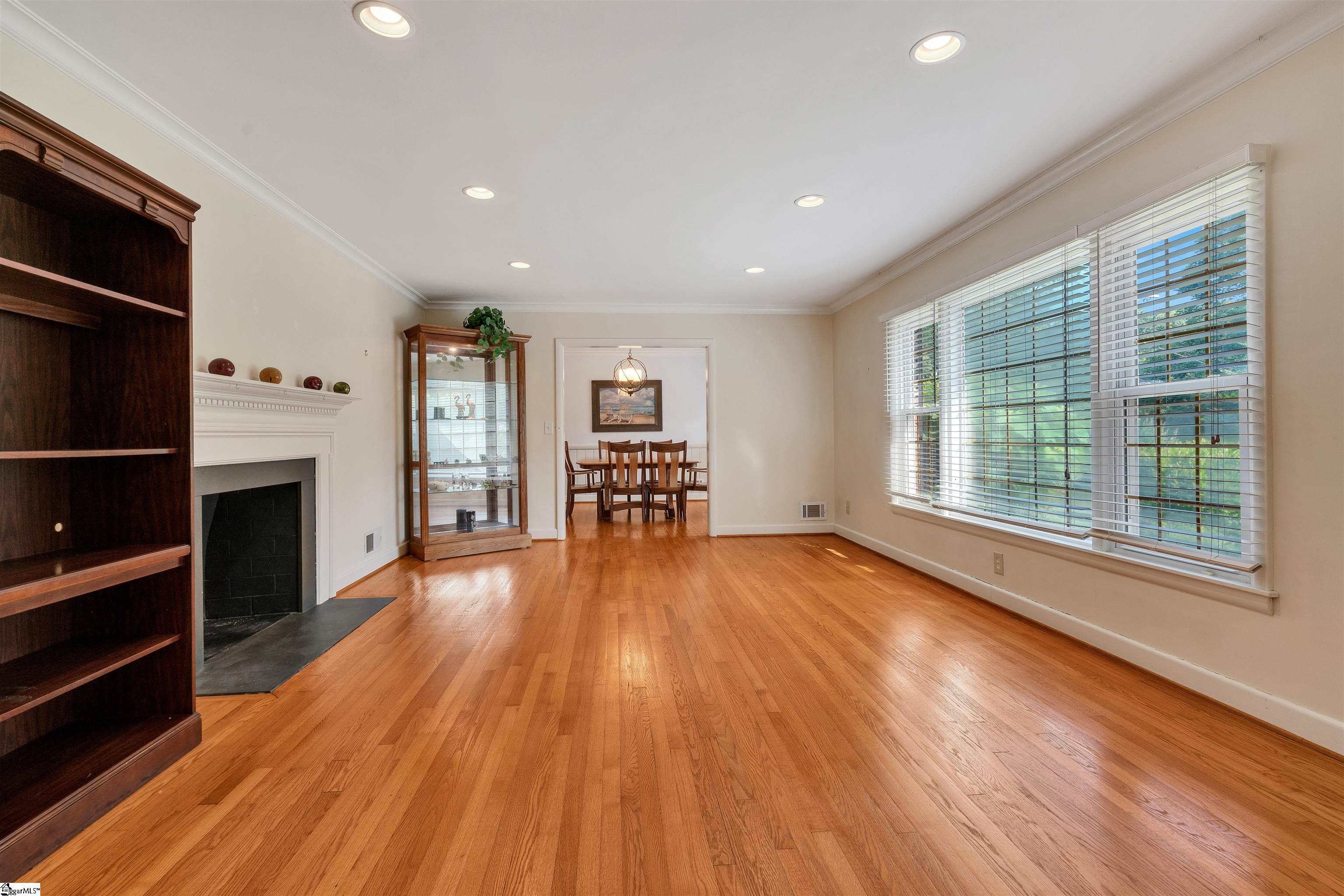 212 Beechwood Drive