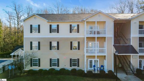 Photo of 201 Mckenna Circle, Greenville, SC 29615 (MLS # 1579009)