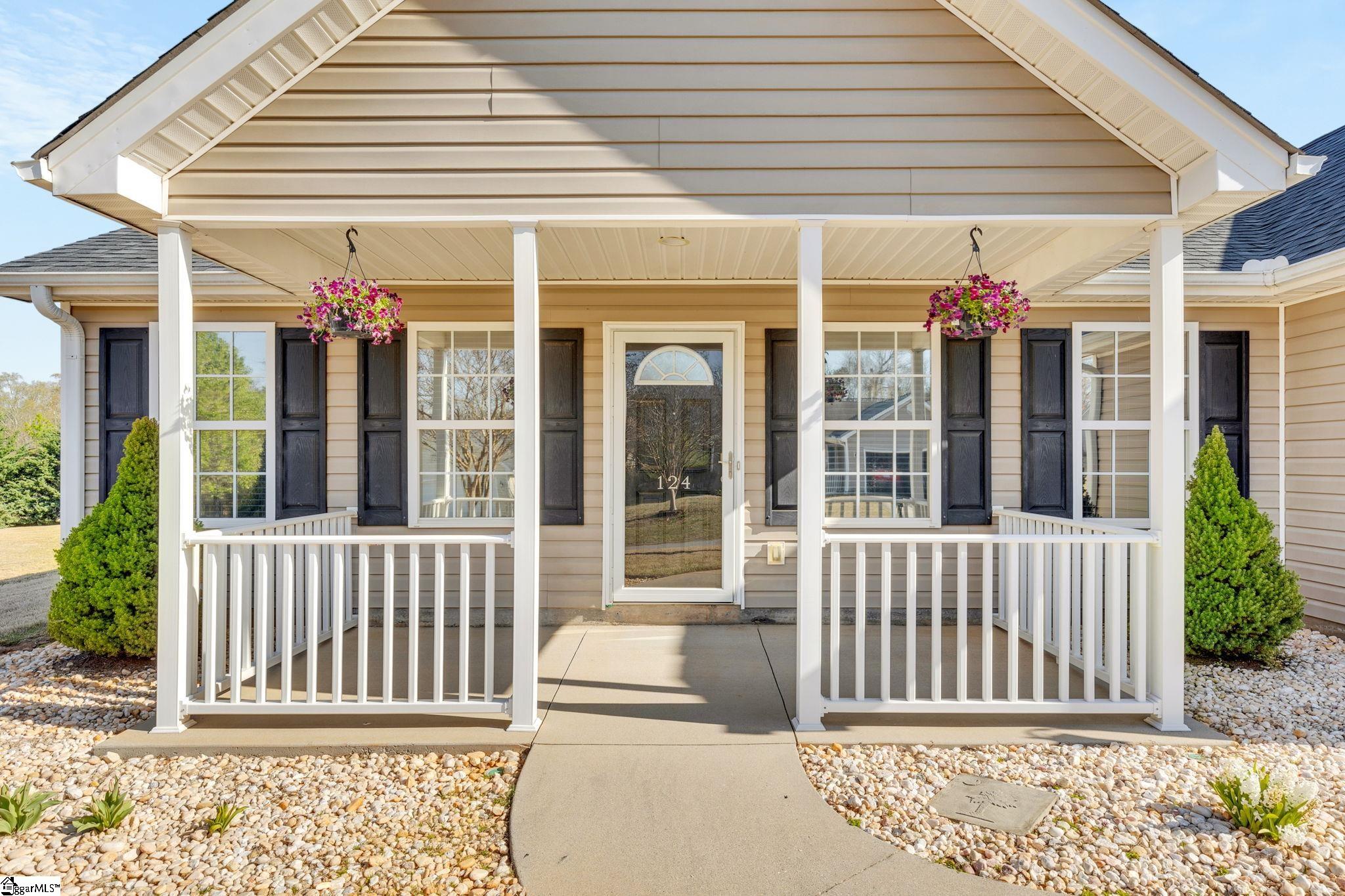 Anderson, South Carolina 29621, United States, 3 Bedrooms Bedrooms, ,2 BathroomsBathrooms,Residential,Pending,179764