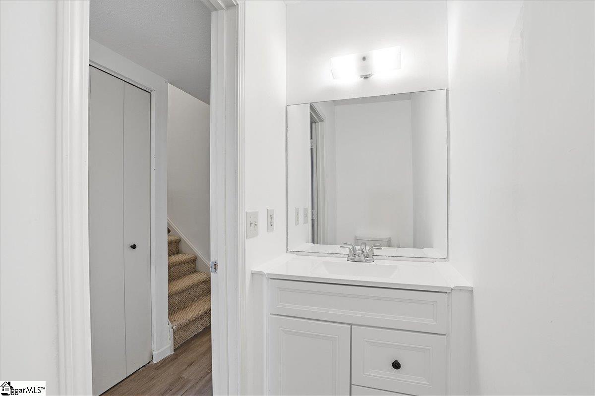 41 Summercreek Drive