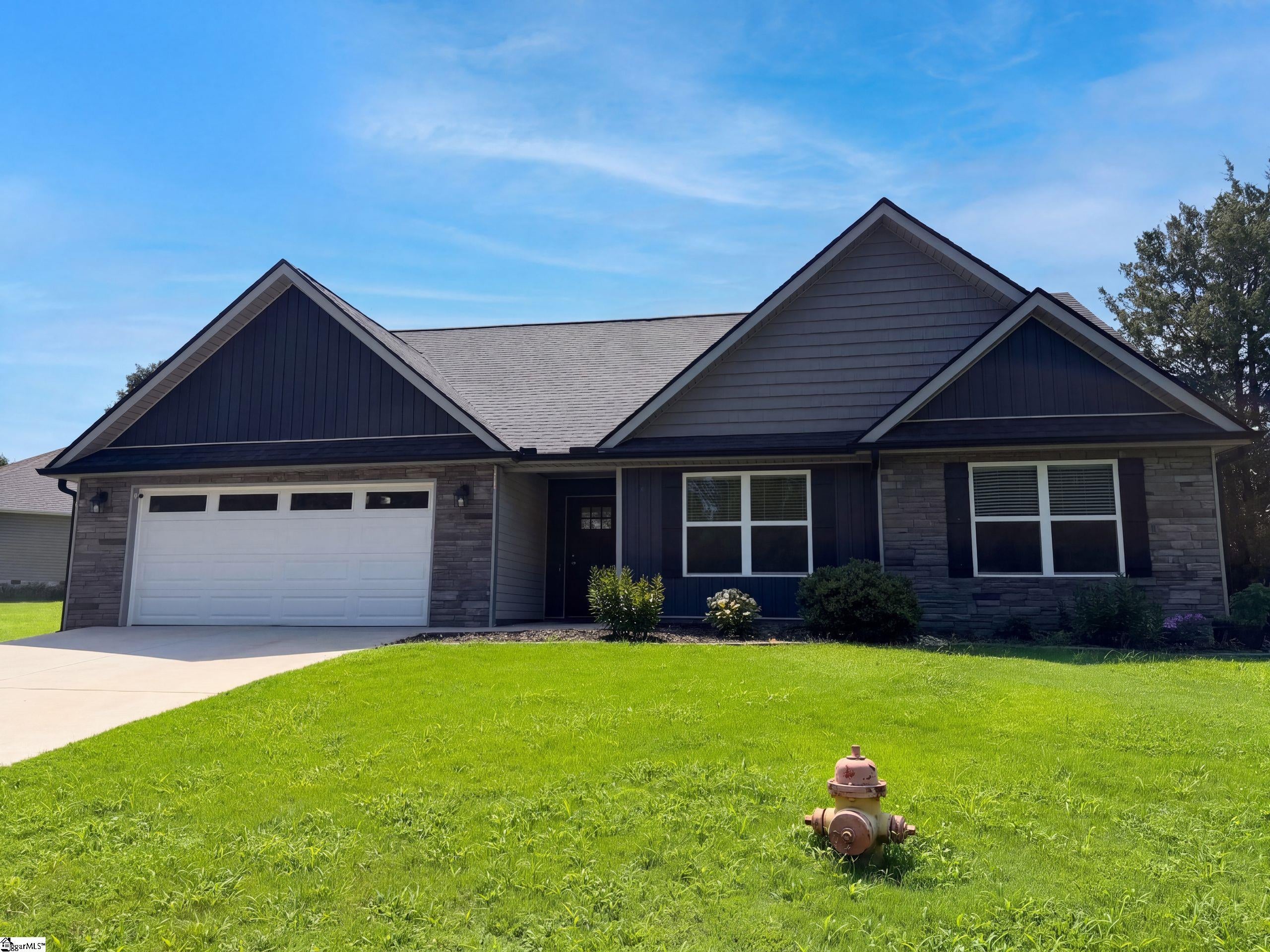 155 Eagle Ridge Drive, Chesnee, SC Home for Sale 1 155 Eagle Ridge Drive
