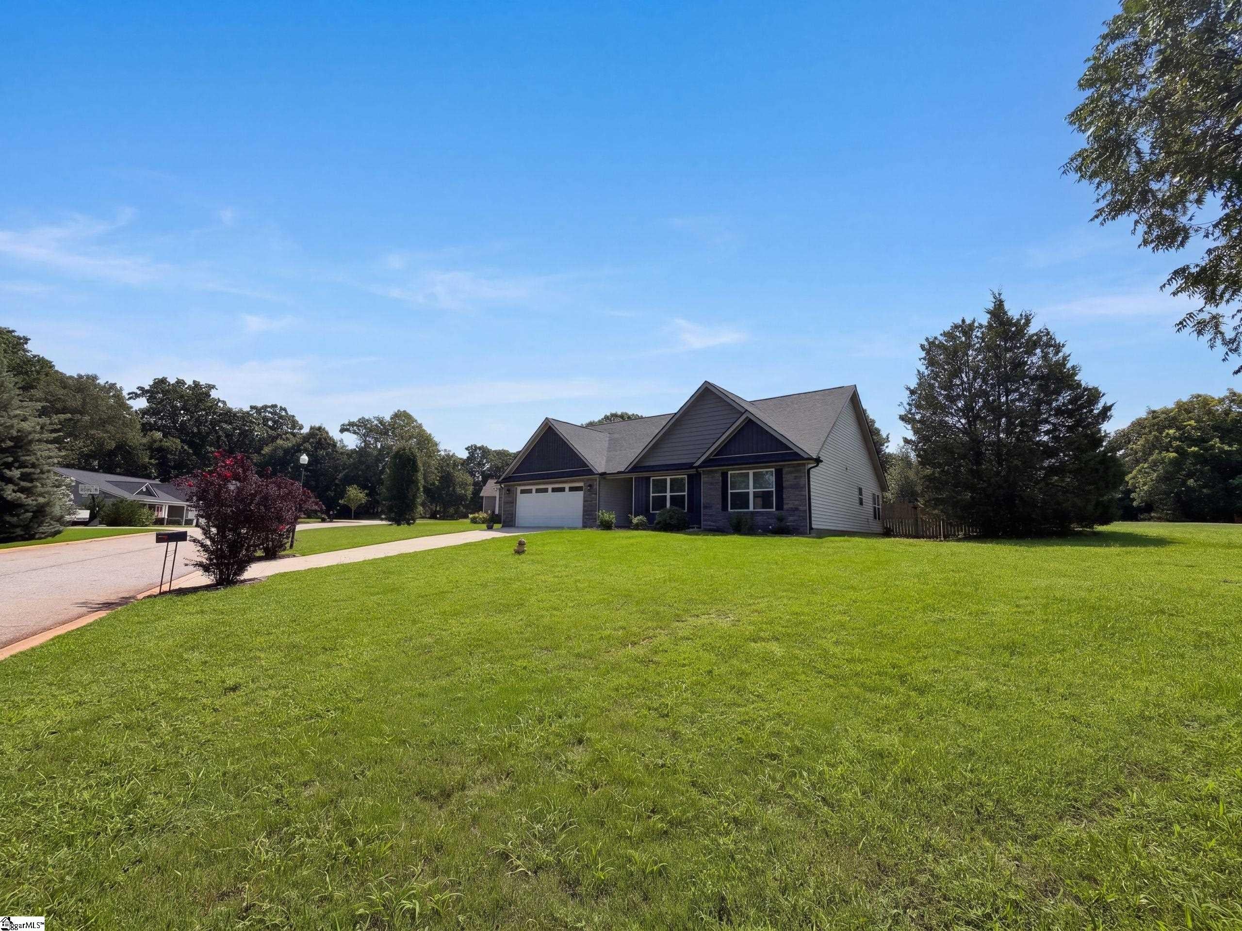 155 Eagle Ridge Drive, Chesnee, SC Home for Sale 3 155 Eagle Ridge Drive