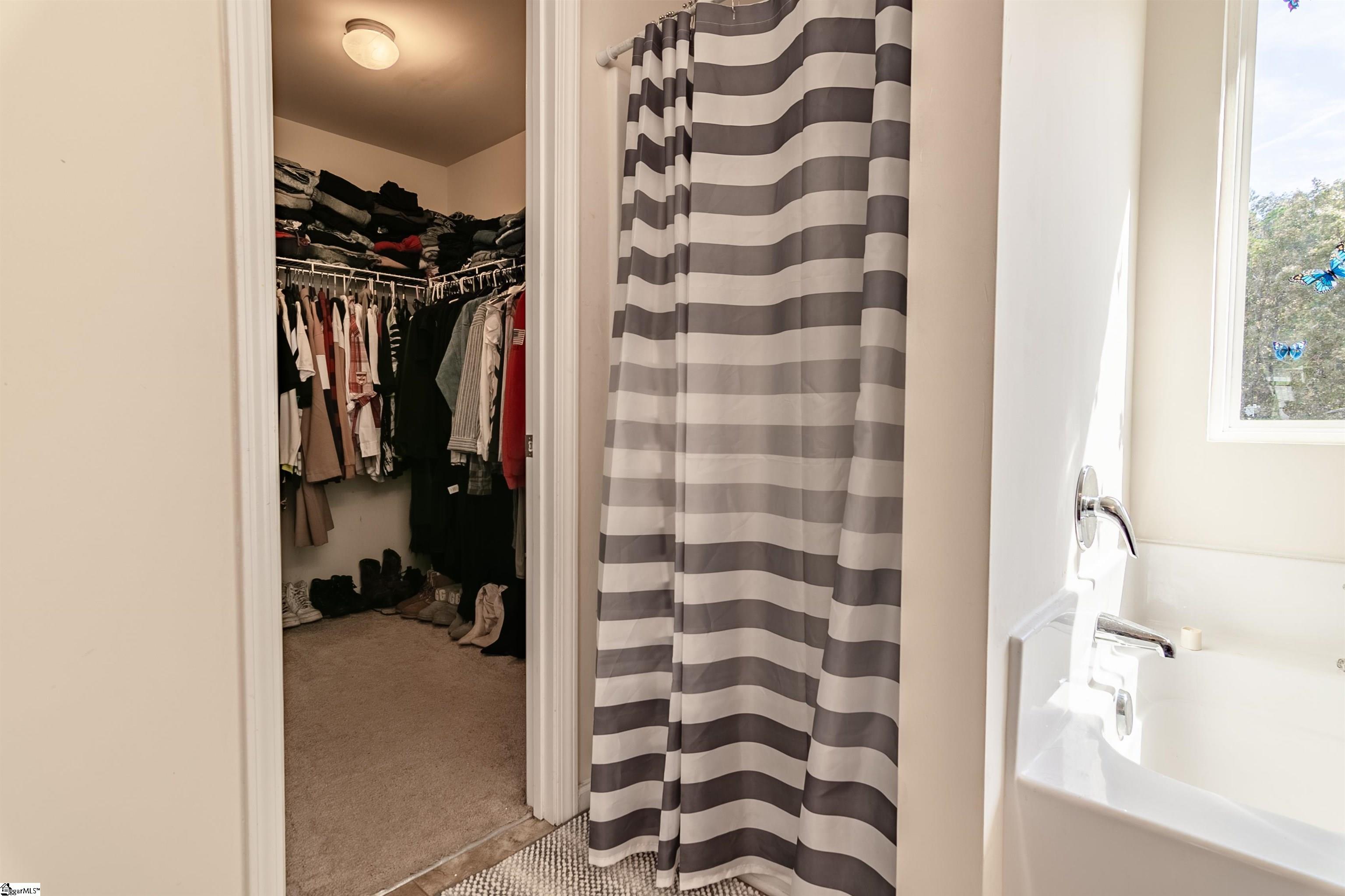 Anderson, South Carolina 29624, United States, 3 Bedrooms Bedrooms, ,3 BathroomsBathrooms,Residential,Active,246966