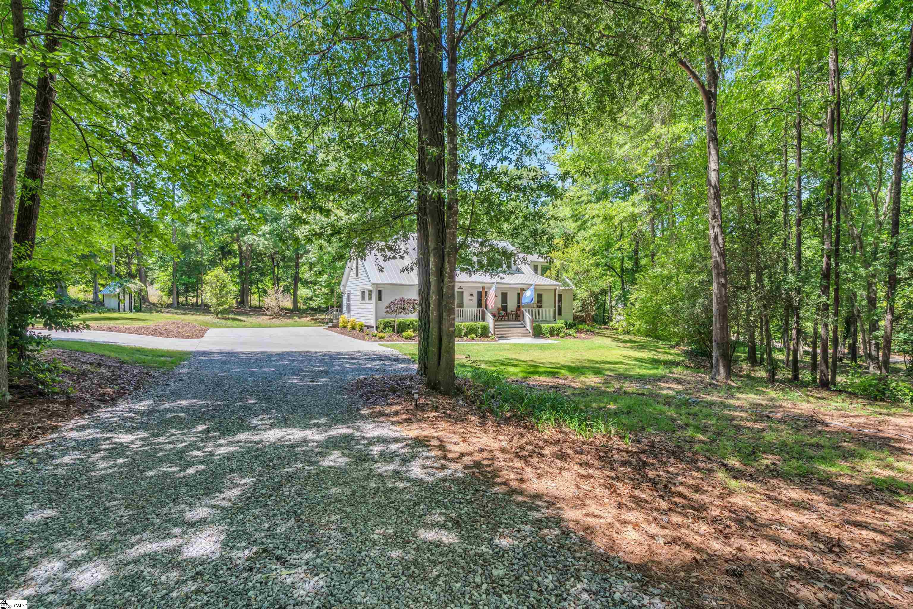 401 Tracy Trail