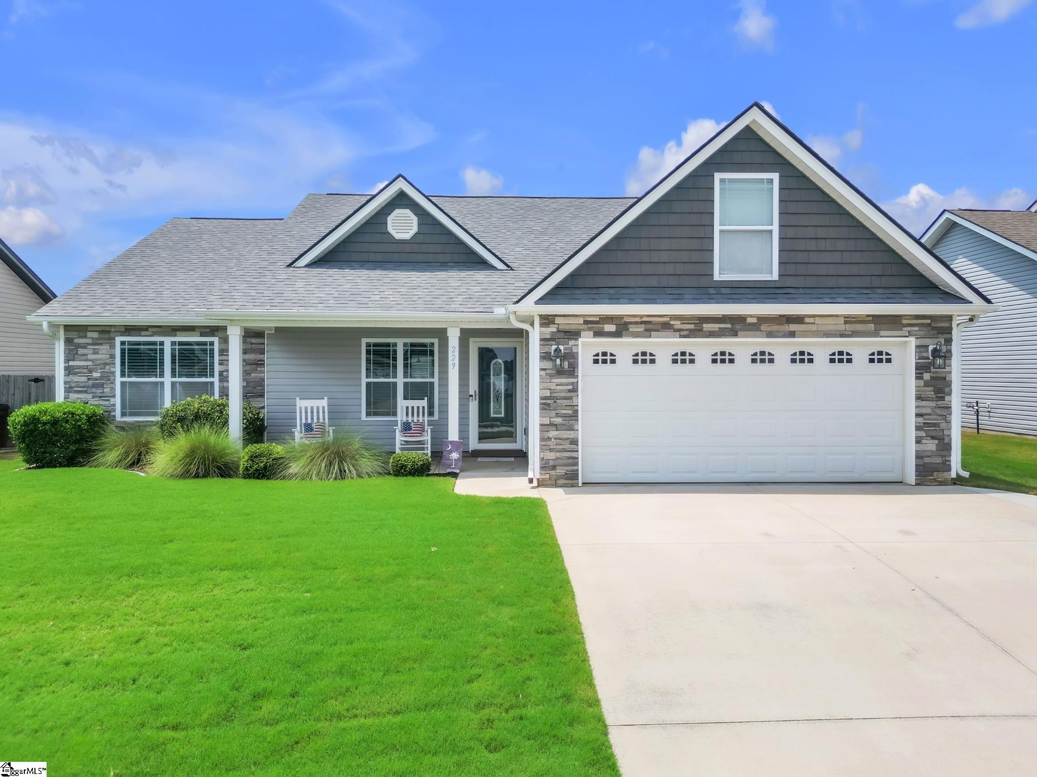 229 Highland Springs Loop, Inman, SC, 29349