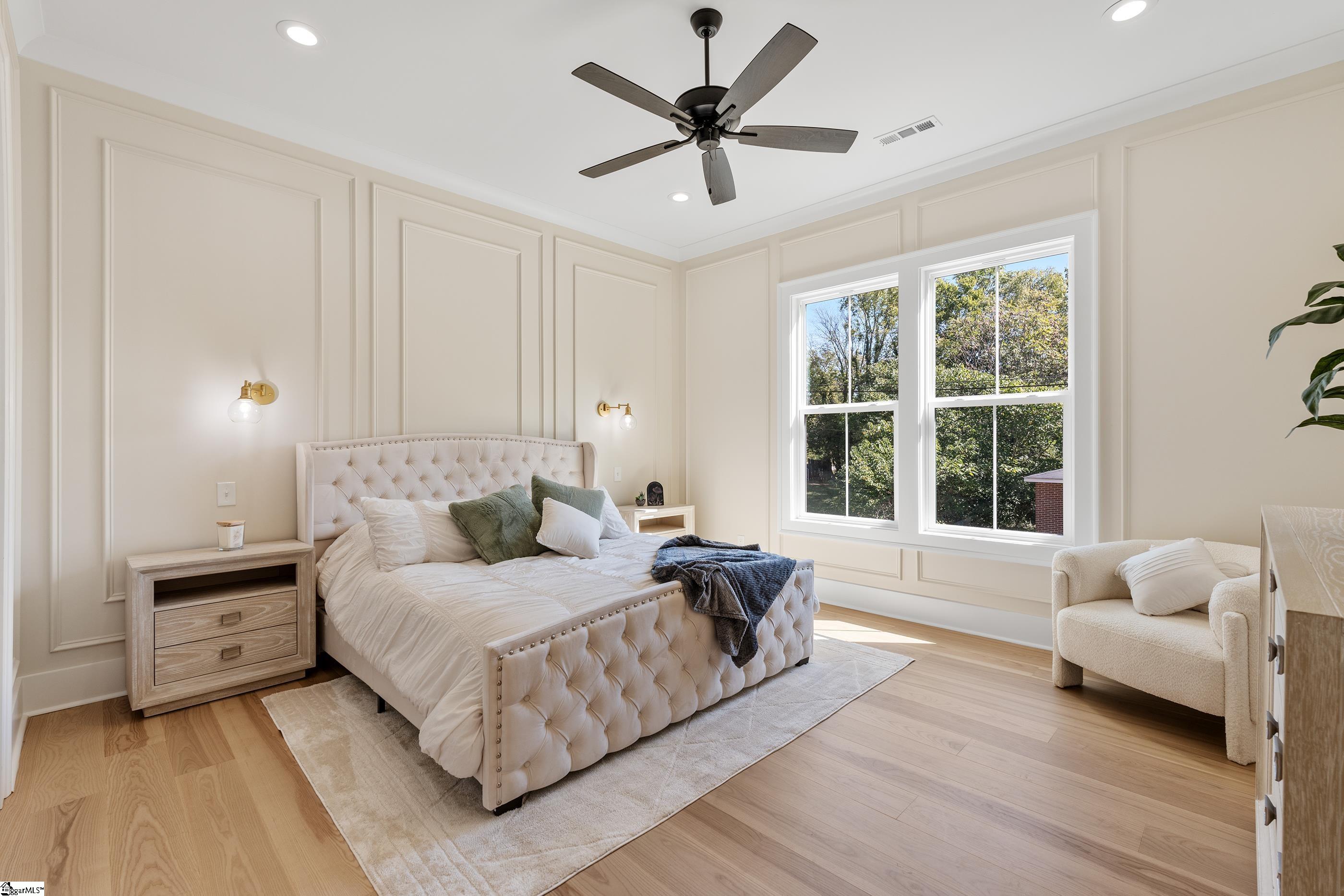 Greenville, South Carolina 29601, United States, 4 Bedrooms Bedrooms, ,4 BathroomsBathrooms,Residential,Active,221513