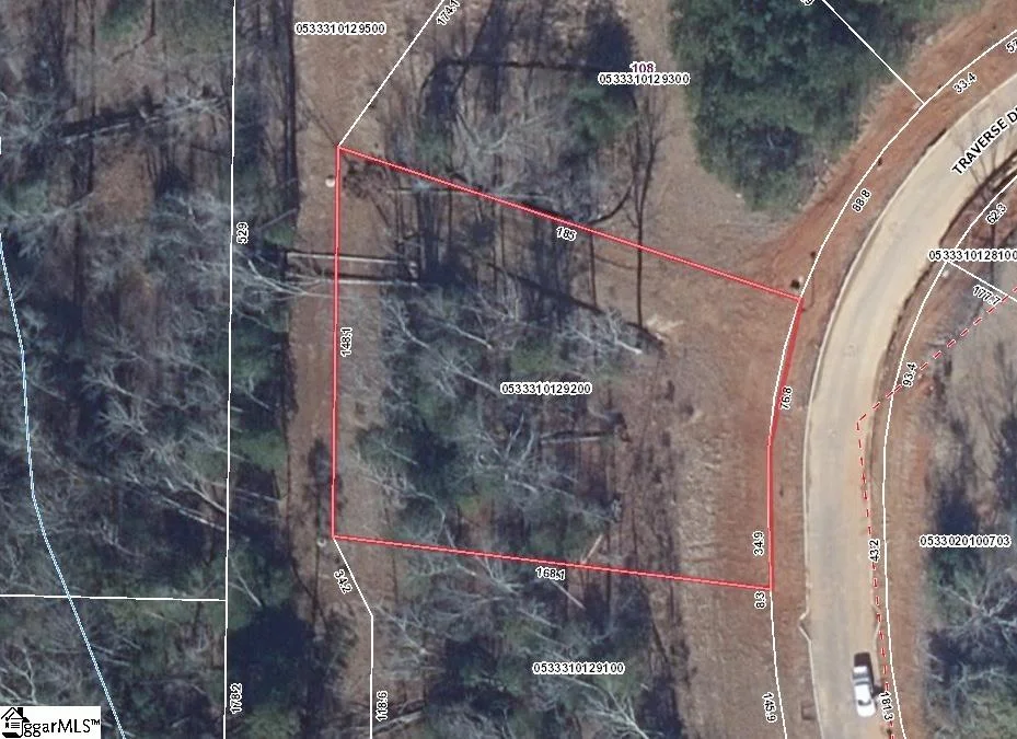 110 Traverse Drive Unit (Lot 362)